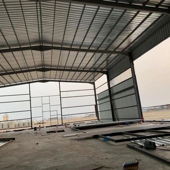 هناجر ومستودعات